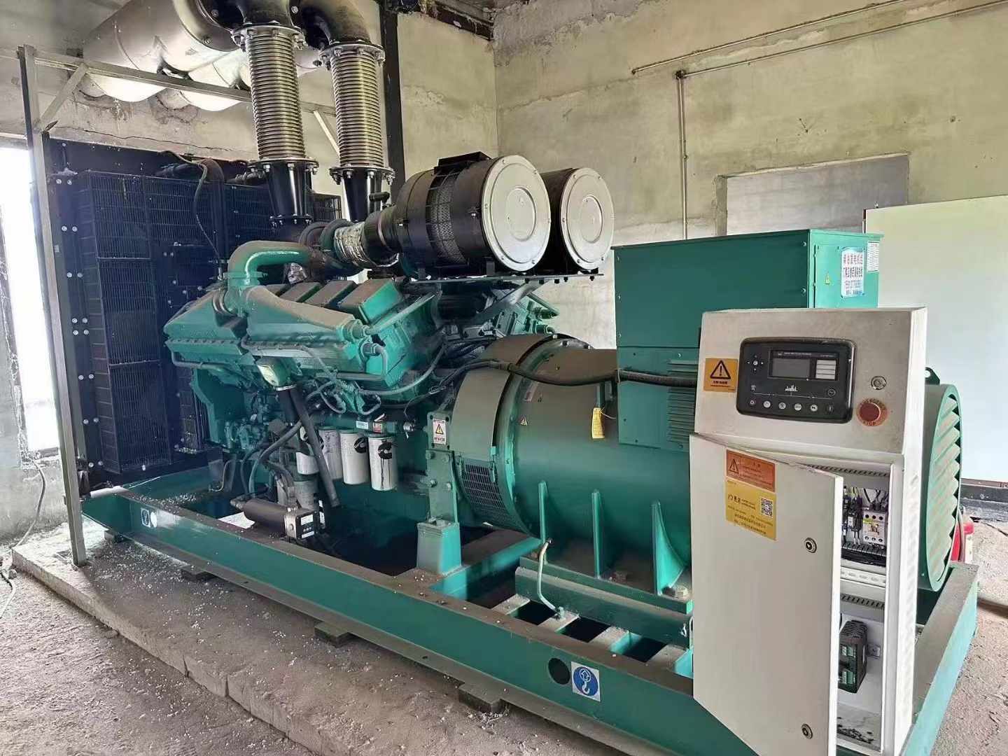 吴川无功补偿装置的性能评估需要考虑哪些因素？