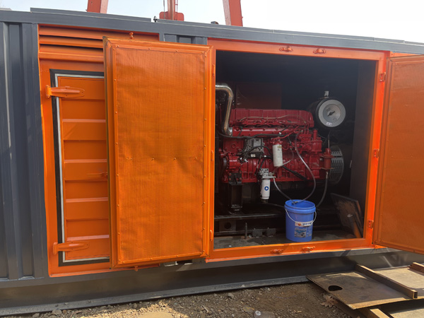 吴川柴油发电机组在高温环境下运行时需要注意哪些问题？